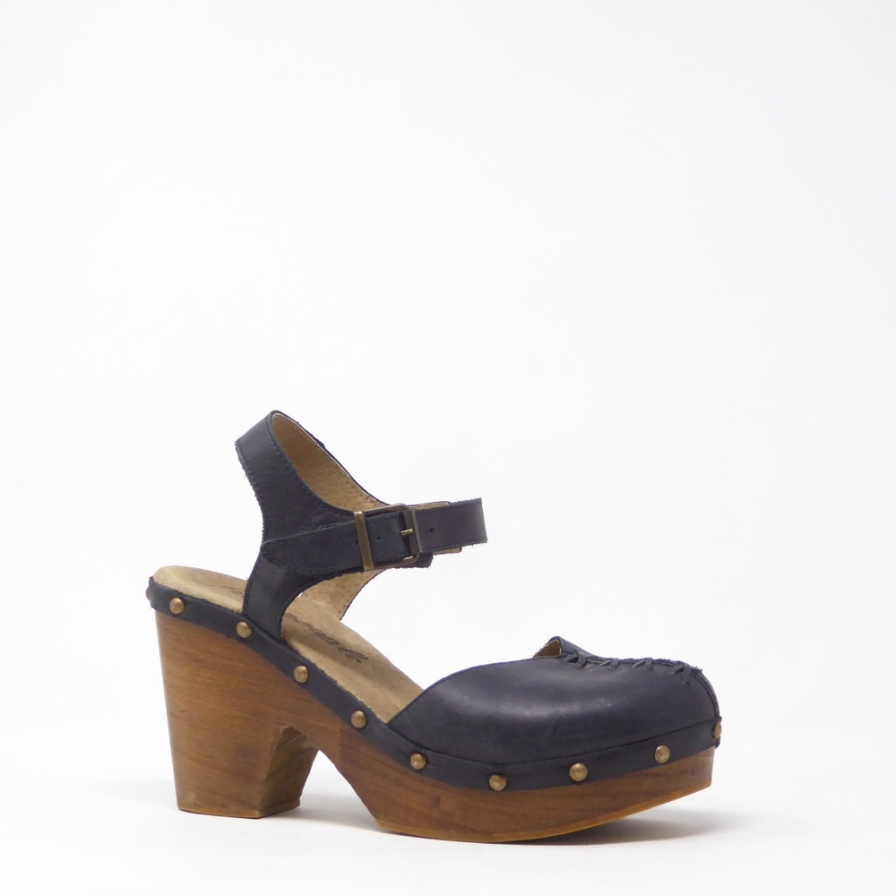 Free People Doub's Womens Clog Sandals Black Leather Studded Wood Heel 38 / 7.5